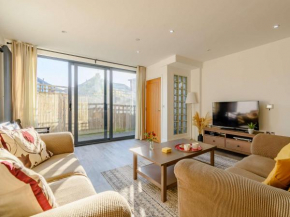 3 bed property in Eastbourne EHC11